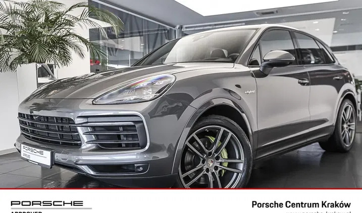 porsche cayenne Porsche Cayenne cena 399000 przebieg: 67562, rok produkcji 2020 z Sępopol